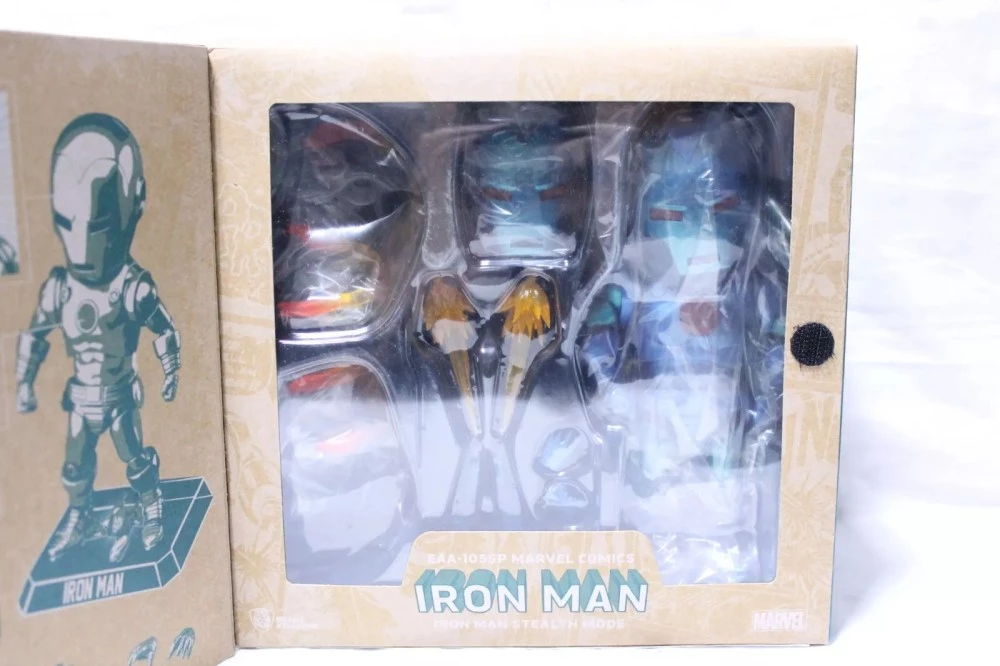 Figurine Iron Man EAA-105SP EGG Attack Action Marvel Comics Iron Man Stealth Mode Beast Kingdom
