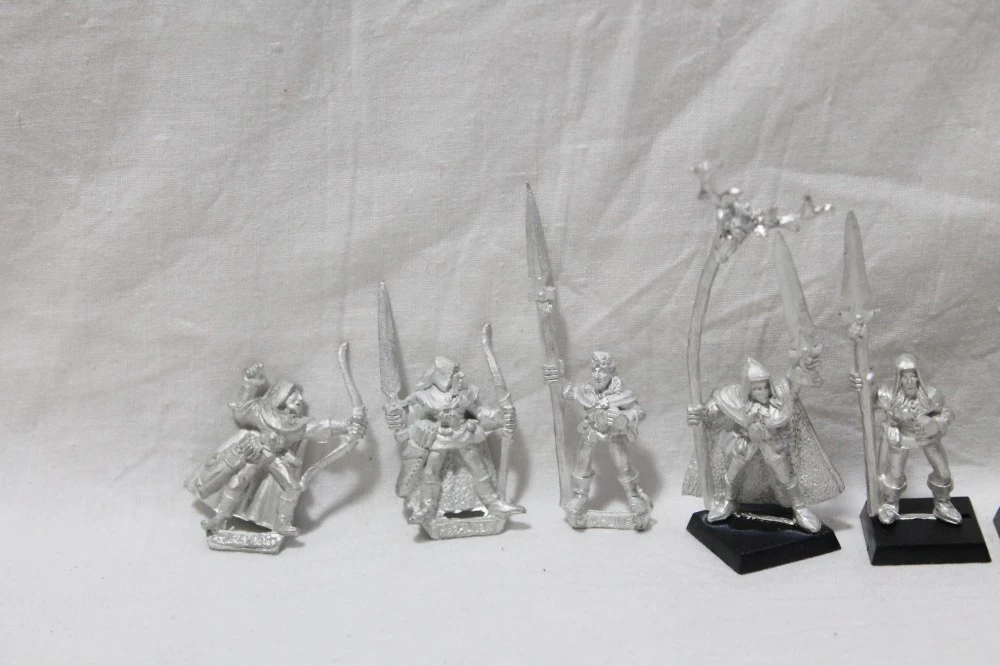 Lot of 45 figures Warhammer 1995 Games Workshop Wood Elves Citadel + box