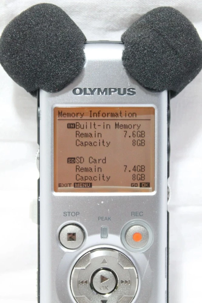 Digital recorder Olympus LS-11 linear PCM stereo 8GB + 8GB