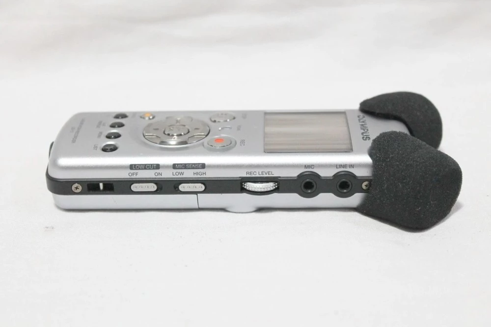 Digital recorder Olympus LS-11 linear PCM stereo 8GB + 8GB